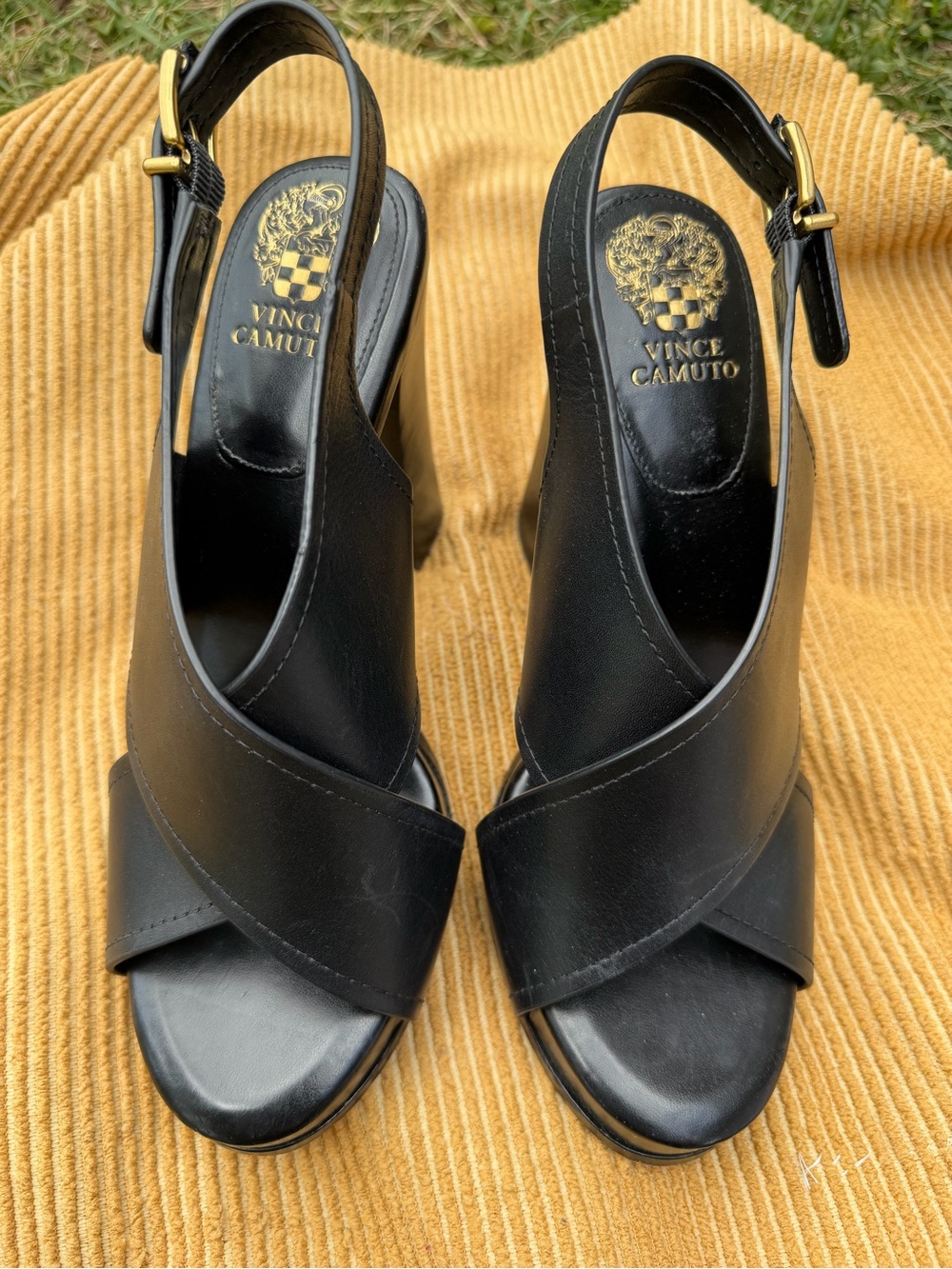 Vince Camuto Black Leather Crisscross Slingback platform Heels